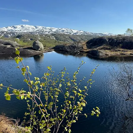 Οργανωμένο κάμπινγκ Handeland I Arctic Dome *