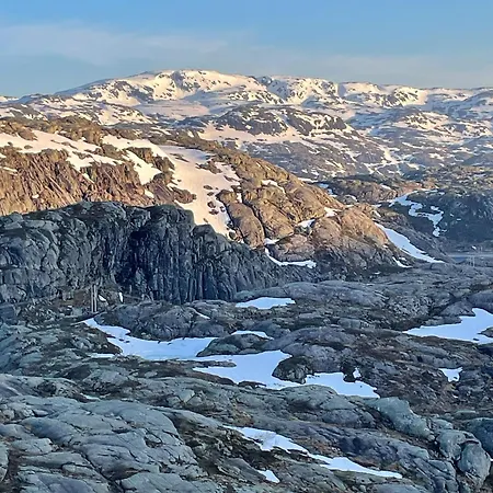 Handeland I Arctic Dome Οργανωμένο κάμπινγκ