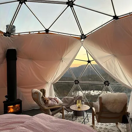 Handeland I Arctic Dome * Sauda