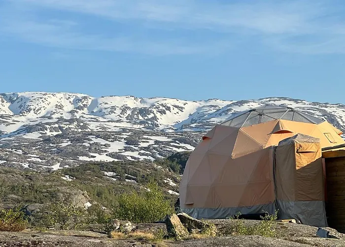 Handeland I Arctic Dome * Sauda